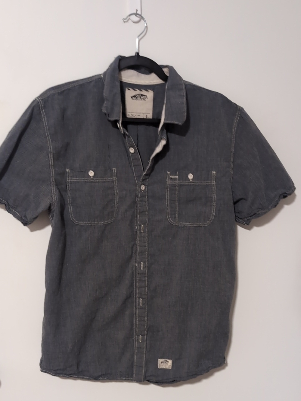 Vans Gray Short-Sleeve Button-Down Shirt
